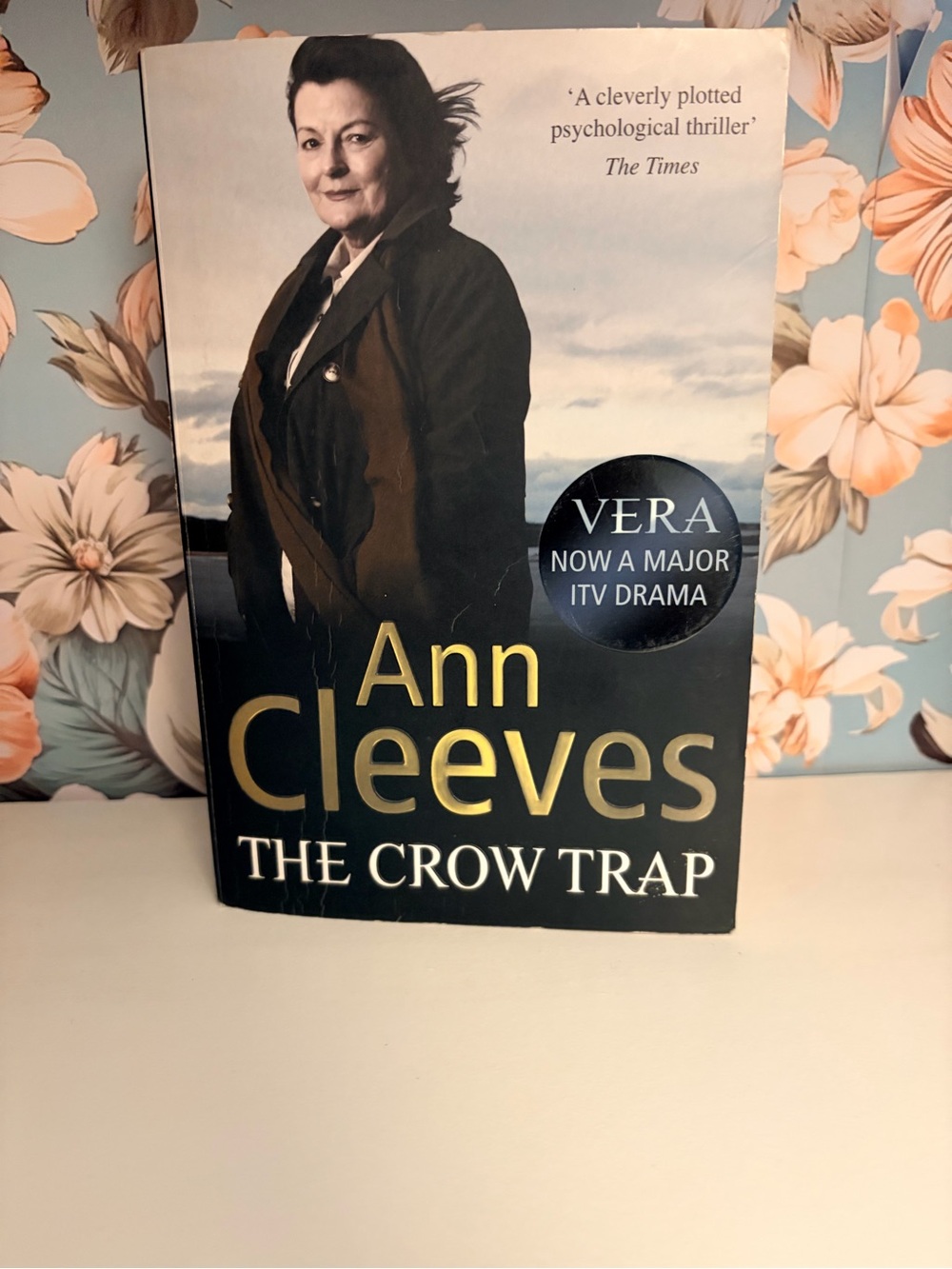 Ann Cleeves The Crow Trap Vera Stanhope #1 Mystery Crime Thriller Paperback
